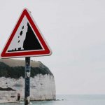 落下注意イメージ